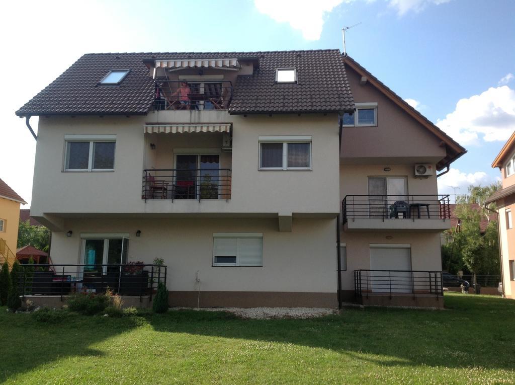 Bella Apartman Balatonfüred Kamer foto